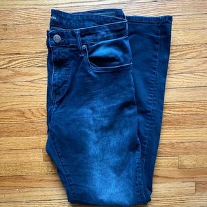 32x32 Men’s slim dark washed jeans